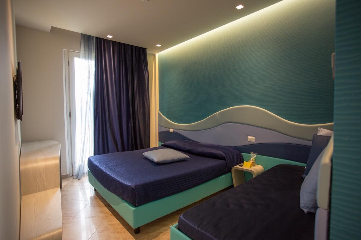 Hotel Principe Римини Экстерьер фото